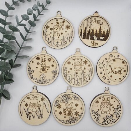 boules de noel en bois personnalisables
