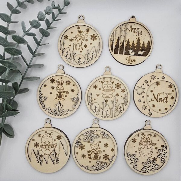 boules de noel en bois personnalisables