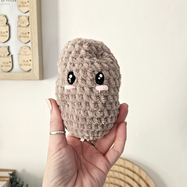 Peluche patate au crochet fait main