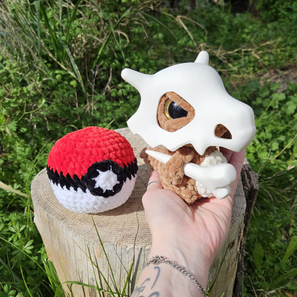 Peluche osselait au crochet fait main