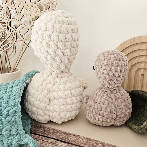 Peluche tortue fefesses mini au crochet fait main