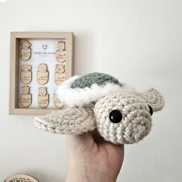 Peluche tortue au crochet fait main