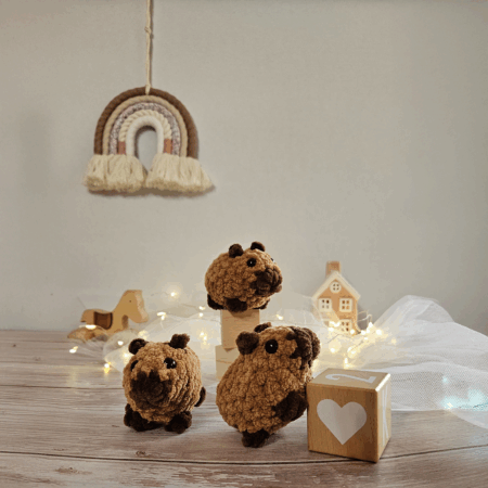 Peluche artisanale faite main, capybara